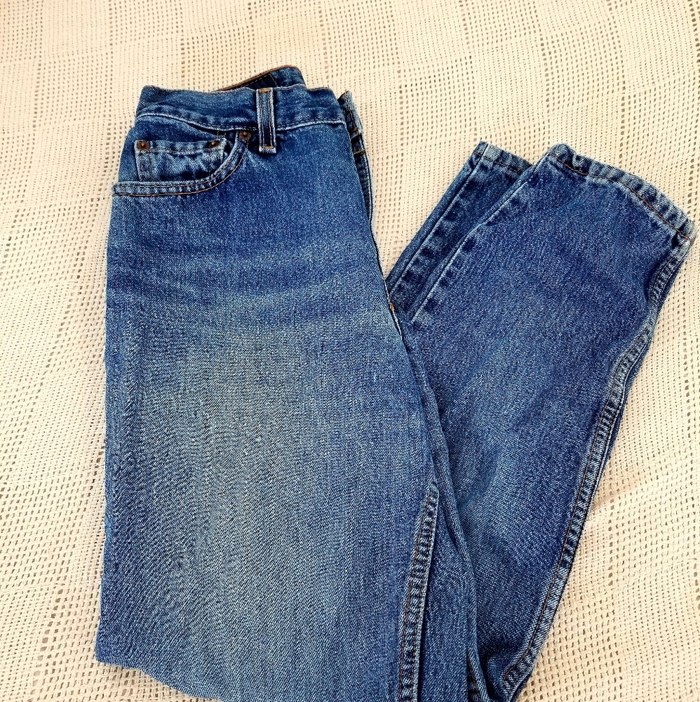 Levi's Women's 550 Jeans, 6S, Relaxed, Tapered Leg